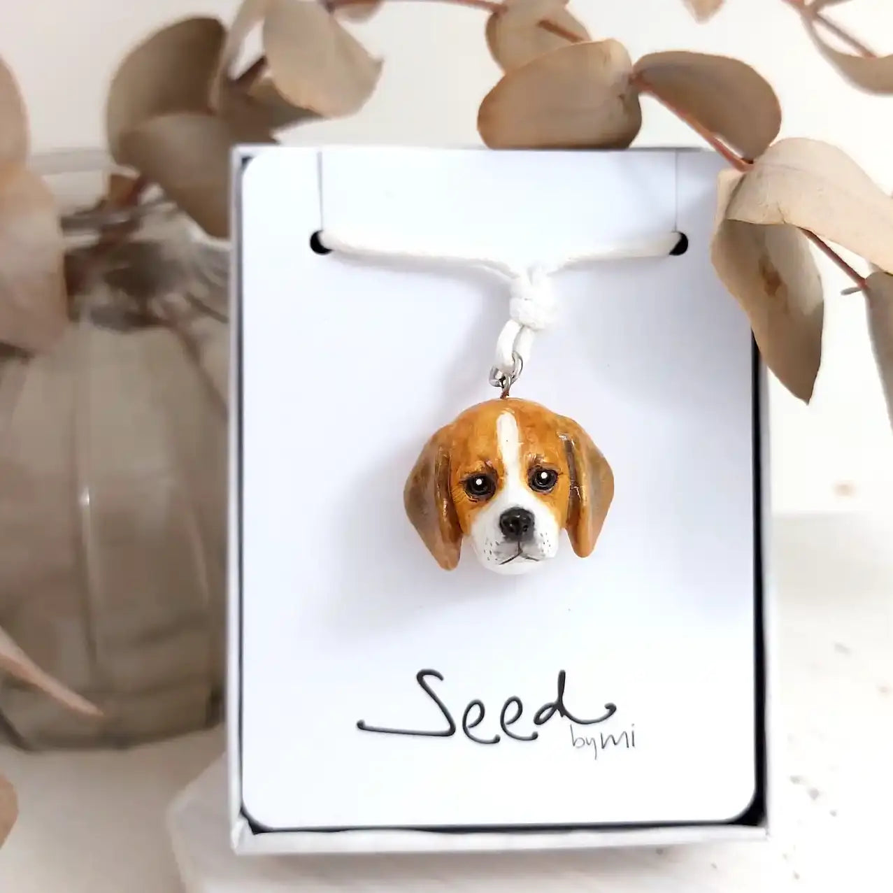 Beagle Pendant necklace Tan White Seed by mi