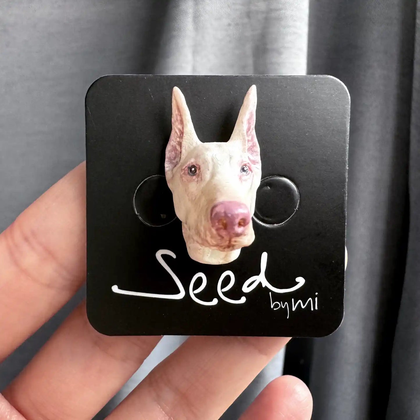 Doberman Small Magnet  | White