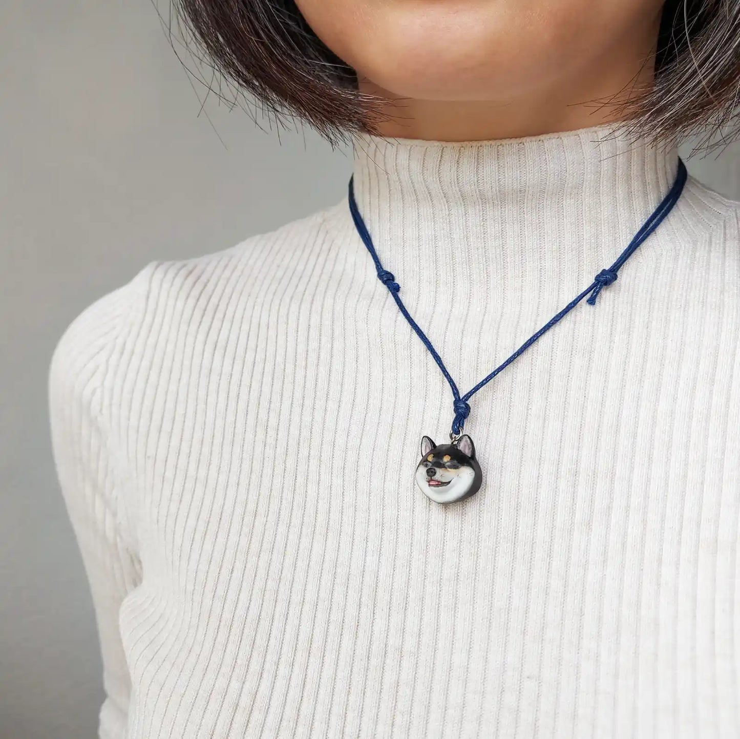 Shiba Inu Pendant necklace | Black | Smile